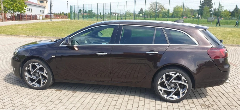 Opel Insignia cena 49900 przebieg: 109122, rok produkcji 2016 z Leszno małe 121